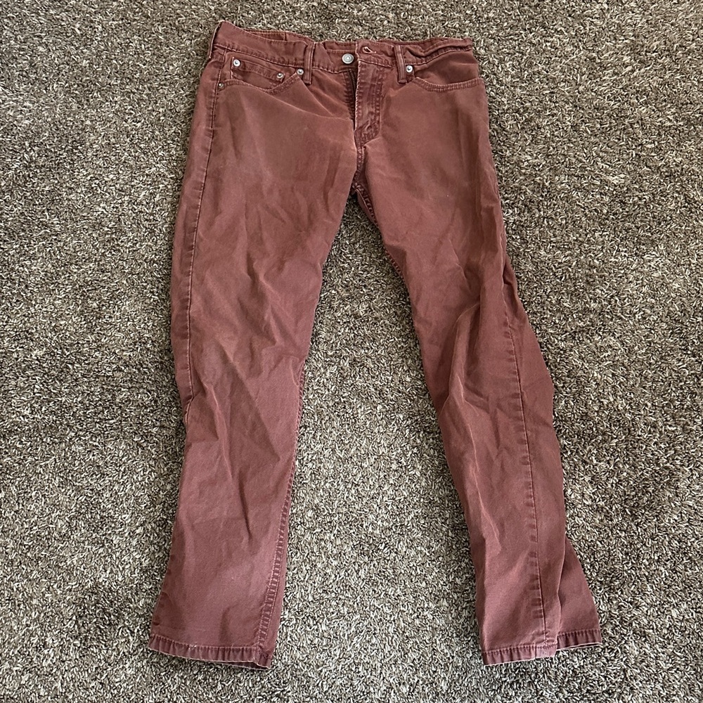 Levis Rust Red Straight-Leg Jeans